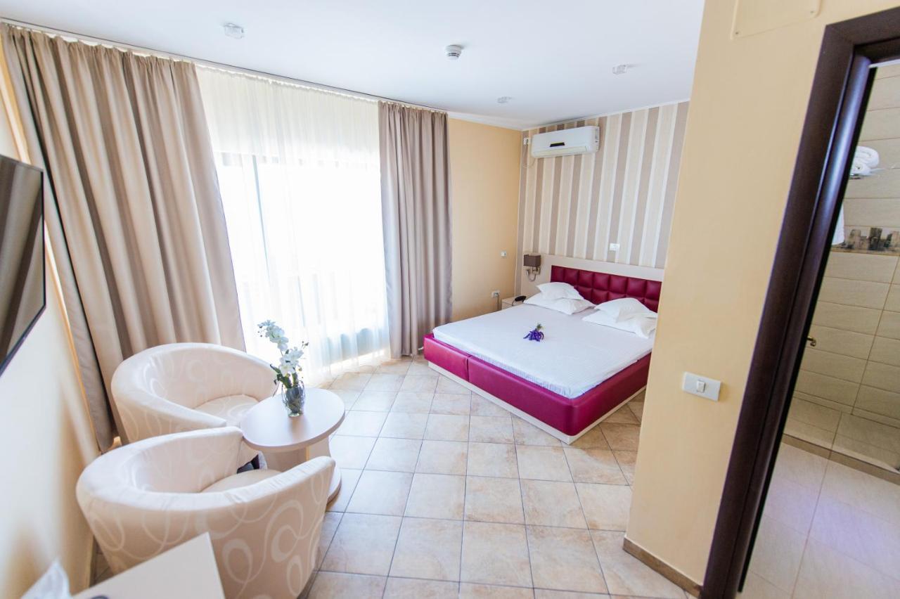 Hotel Prestige Мамая Екстер'єр фото